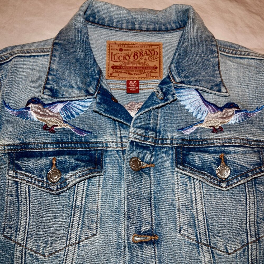Lucky Brand Embroidered Bluebird denim Jacket S/P NWOT